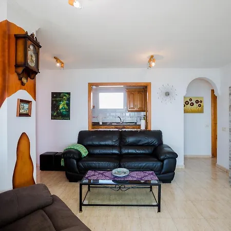 Ceyla View, Cristianos Apartment Los Cristianos (Tenerife)